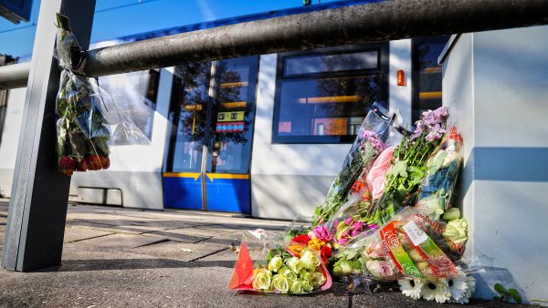 Jongen (15) die Poolse man voor tram duwde wordt niet vervolgd