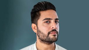 Thumbnail voor Haroon Ali: 'Het contrast tussen Lowlands en Ter Apel kon bijna niet groter zijn'