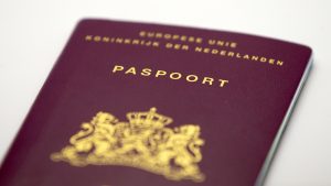 Thumbnail voor Nieuw paspoort of rijbewijs nodig? Dat kan één tot drie maanden duren