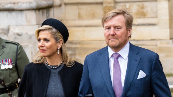 Koningspaar spreekt met moeder van ontvoerde Insiya