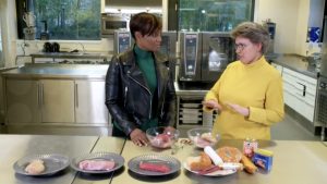 Thumbnail voor Professor in 'Over Gewicht': 'Bewerkt vlees verhoogt de kans op darmkanker'