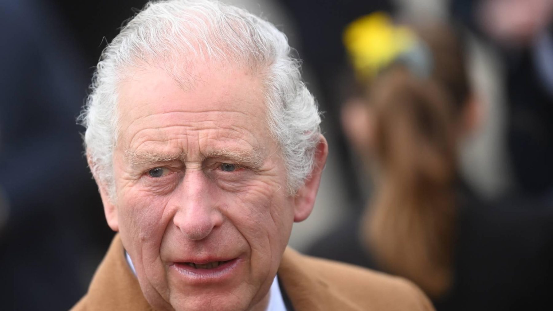 prins-charles-schreef-jarenlang-brieven-jimmy-savile
