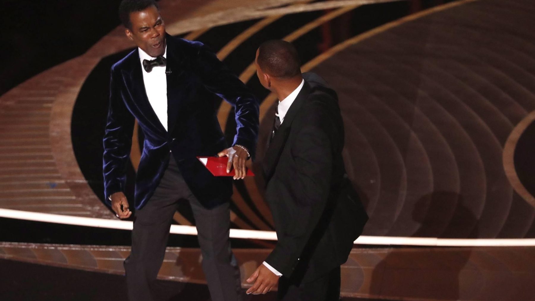 Oscarorganisatie gaat vrijdag in gesprek over klap van Will Smith