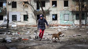 Thumbnail voor Liveblog Oekraïne | Oekraïne kondigt tien humanitaire corridors aan