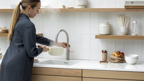 Waarom een kokendwaterkraan je helpt om water én energie te besparen