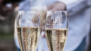Thumbnail voor Champagne op de grachten: Moët & Chandon Canal House opent binnenkort