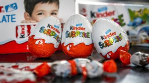 Thumbnail voor NVWA: eet geen enkel Kinder-chocolaatje uit Ferrero-fabriek
