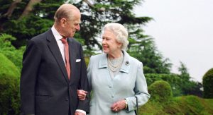 Thumbnail voor Eerste jaar zonder prins Philip is veelbewogen voor broze queen Elizabeth