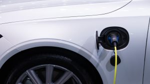Thumbnail voor Hou je met je elektrische auto een laadpaal bezet? Dan riskeer je een boete