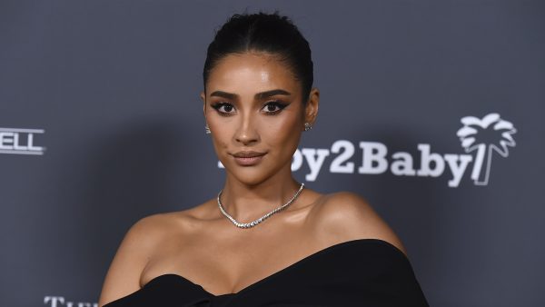 Shay Mitchell bevallen tweede kind