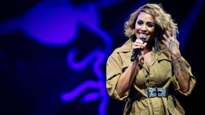 Thumbnail voor Glennis Grace spreekt fans toe over supermarktincident: 'Heb het nog niet echt verwerkt'