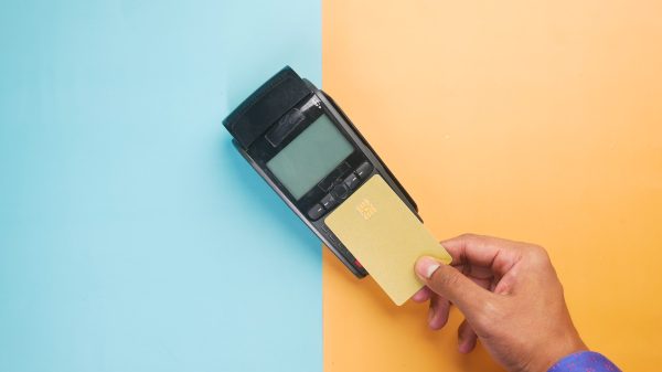 Rabobank laat klanten CO2-uitstoot van hun uitgaven zien