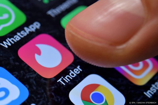 Spaanse rechtbank (weer) op zoek naar Tinder Swindler