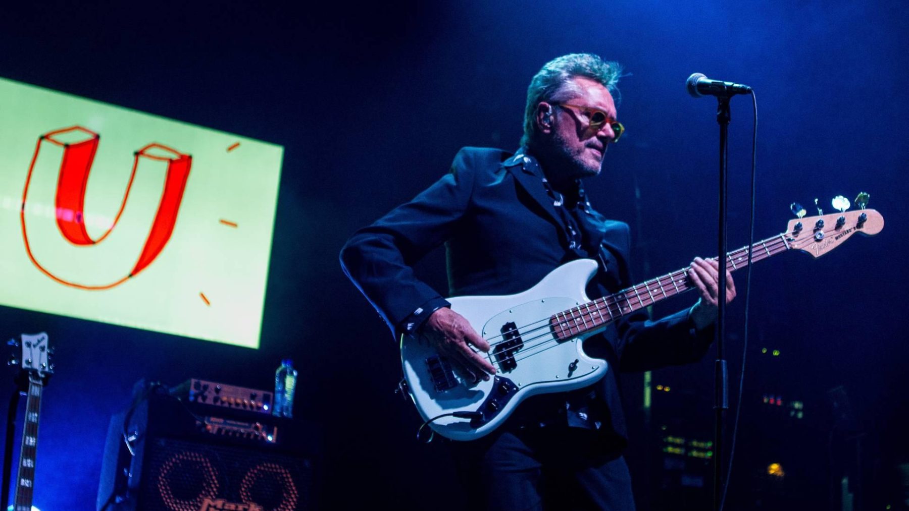 Zanger en componist Henny Vrienten op 73-jarige leeftijd overleden