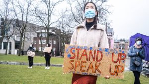 Thumbnail voor Aziaten zijn nagenoeg onzichtbaar in Nederland: 'We worden zelfs vergeten in de aanpak tegen discriminatie'