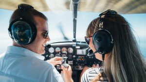 Thumbnail voor Mieke's pilotenaanzoek: 'Ik liet van schrik de stuurknuppel los'