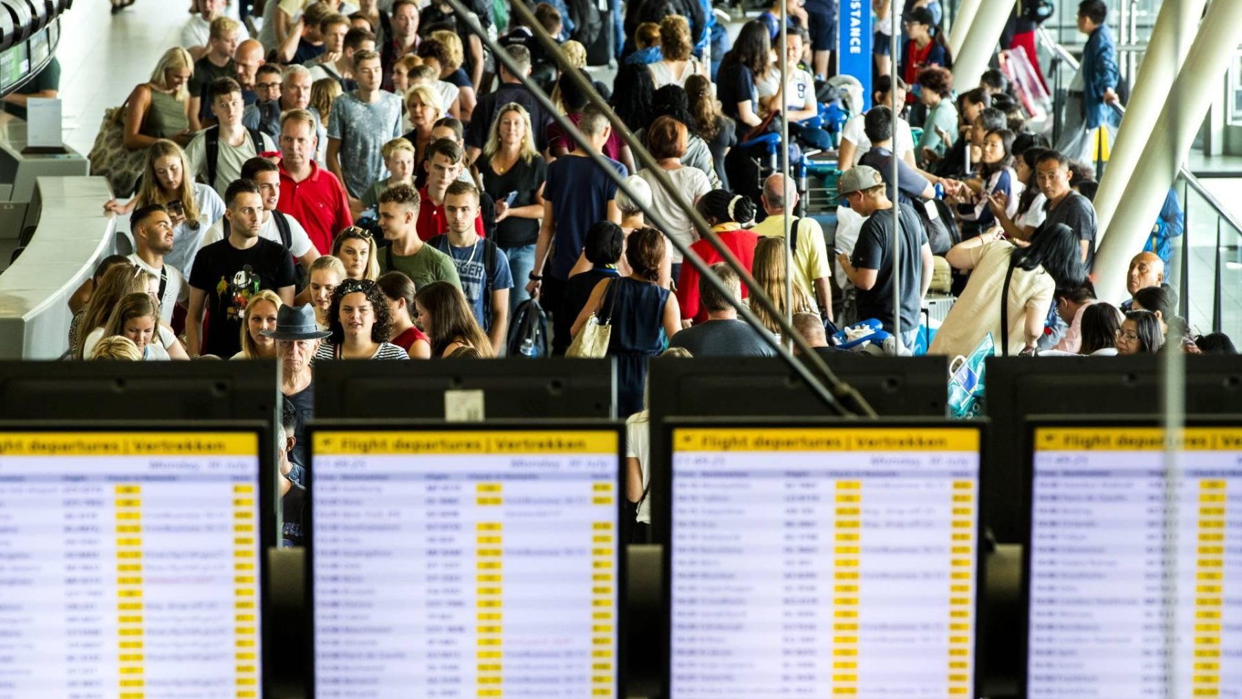 Nieuwe cao voor personeel luchthaven Schiphol