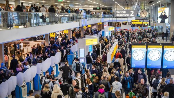 schiphol-zondag-nog-drukker-en-nog-krachtiger-ingrijpen-nodig