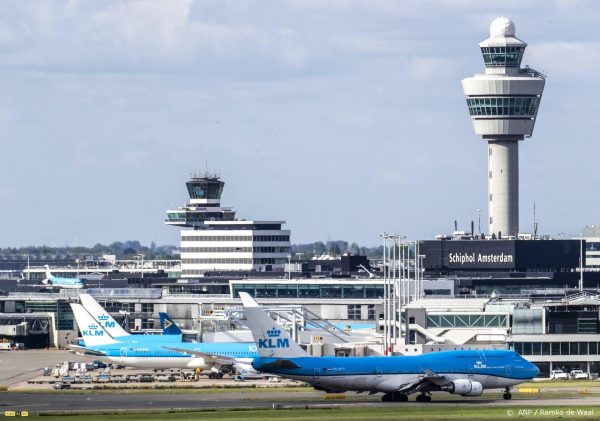 ANVR wil zo snel mogelijk met Schiphol praten over zomervakantie