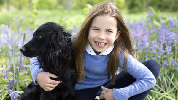 Prins William en Kate vieren verjaardag prinses Charlotte mét nieuwe foto