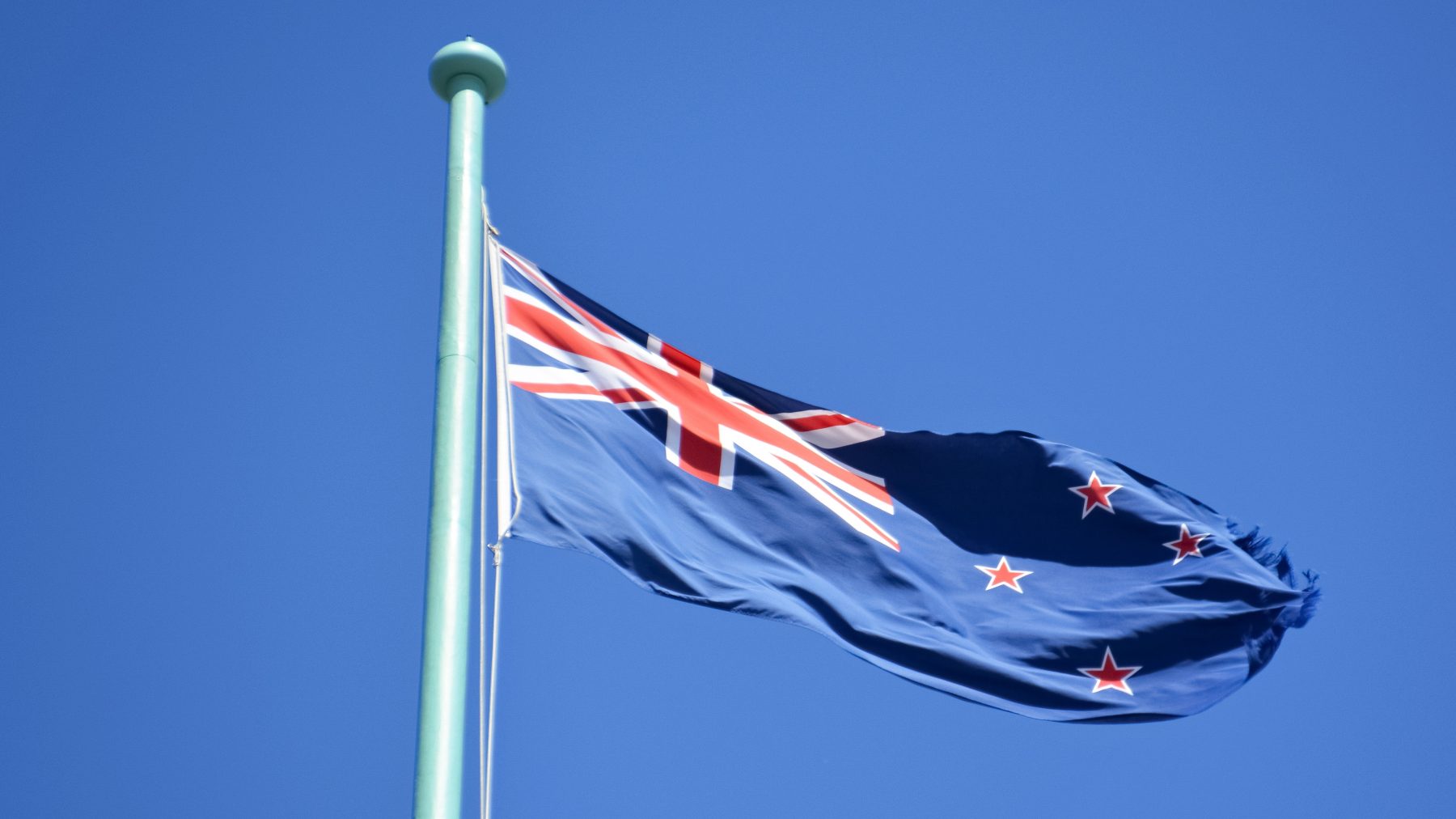 Nieuw-Zeeland gooit grenzen open voor gevaccineerde toeristen
