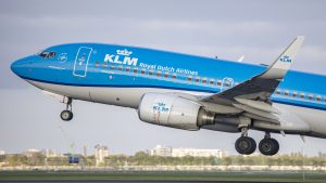 Thumbnail voor Pilotenvakbond sleept KLM voor rechter om vaccinatieplicht nieuw personeel