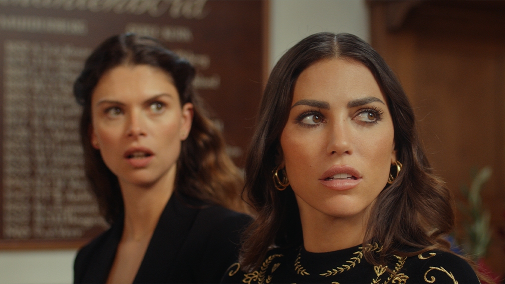 Nestel je op de bank: deze heerlijke romcom met Yolanthe Cabau kun jij binnenkort thuis streamen