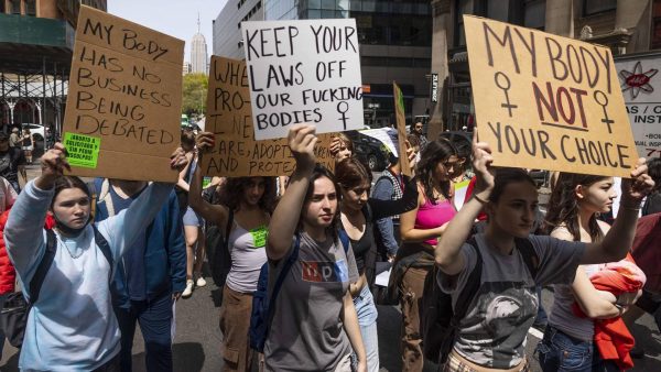 Solidariteitsdemonstratie voor abortusrecht op de Dam