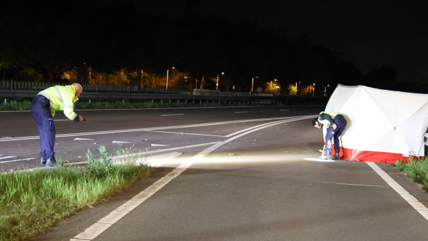 verkeersongeval loon op zand