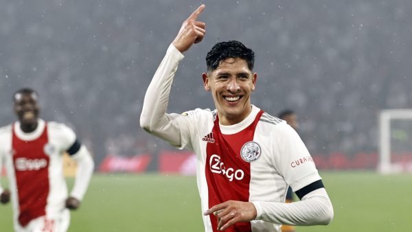 Ajax verslaat sc Heerenveen en is weer landskampioen