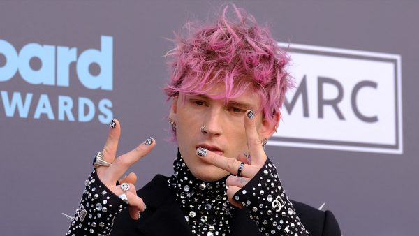 machine gun kelly nagels