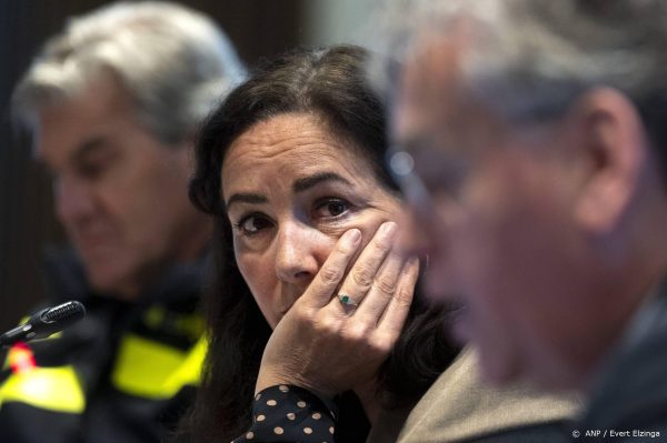 Halsema doet aangifte van doods- en seksuele bedreigingen over Ajax-huldiging