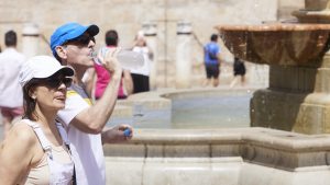 Thumbnail voor Extreme hitte in Spanje: temperaturen lopen op tot 43 graden