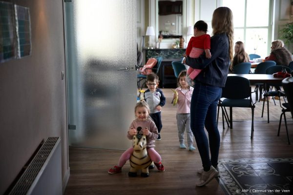 Aantal in Nederland geregistreerde Oekraïners richting 64.000