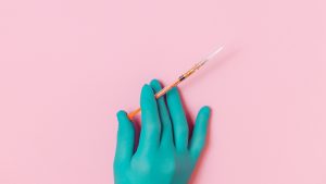 Thumbnail voor Gynaecoloog over belang HPV-vaccinatie: óók voor jongens en vrouwen die 'm gemist hebben