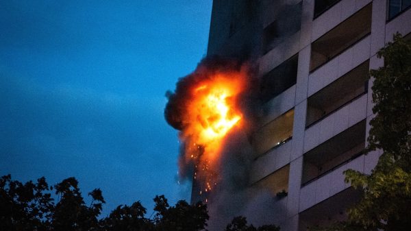 Nederlandse fotograaf ontdekt Berlijnse brand en verdient vakantie terug