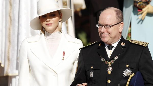 Gezondheid prinses Charlene beter maar nog steeds ‘fragiel’