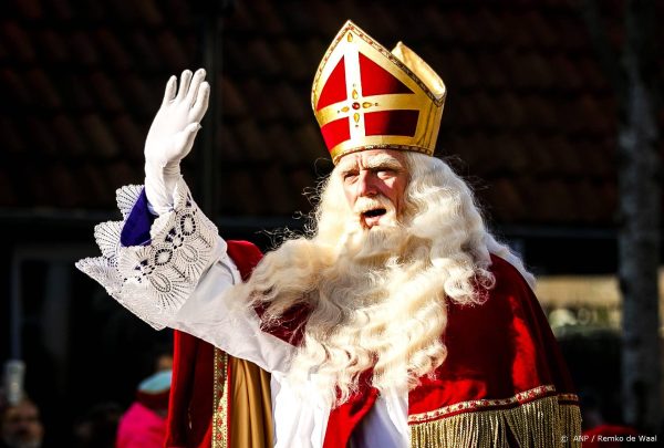 Landelijke intocht Sinterklaas dit jaar in Hellevoetsluis