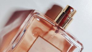 Thumbnail voor Lekker lang rieken: met deze 5 tips geniet je langer van je parfum