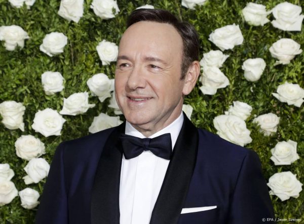 VK dreigt met uitleveringsverzoek Kevin Spacey als hij niet zelf komt