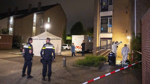 Politieboot keert terug uit Rijkswoerdse Plassen zonder verdachte Arnhem