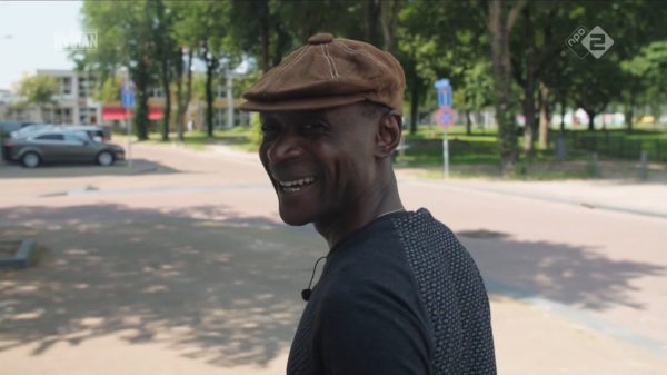 Gevluchte Ishmail mag niet werken, dus wordt hij dichter: 'Ik schrijf veel vanuit verdriet'