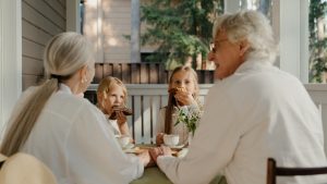 Thumbnail voor LINDA.nl zoekt vrouwen met absurde, geinige of gênante verhalen over (ex-)schoonfamilie