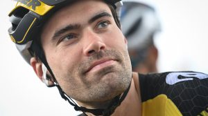 Thumbnail voor Roze trui aan de wilgen: Dumoulin kondigt afscheid als wielrenner aan