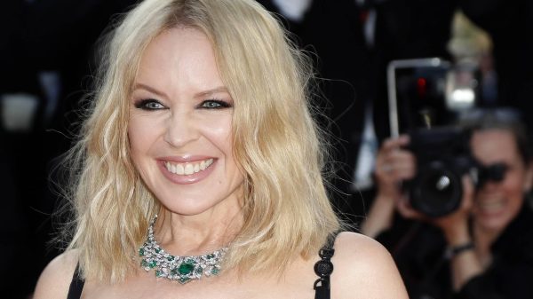 Kylie Minogue werkt volgens The Sun aan een autobiografie
