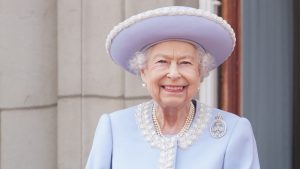 Thumbnail voor Koningin Elizabeth bedankt voor jubileumfeesten: 'Ben diep geraakt'