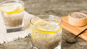 Thumbnail voor Diëtist Noor over TikTok's 'internal shower'-drankje tegen obstipatie: 'Verergert problemen'