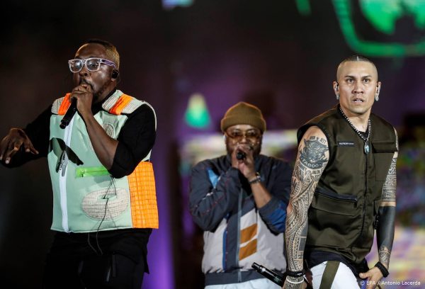 Black Eyed Peas verwarren Ierland met VK, will.i.am zegt sorry
