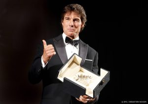 Thumbnail voor 'Top Gun: Maverick' is de grootste filmhit ooit van Tom Cruise