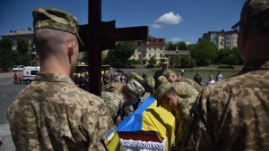Thumbnail voor Oekraïne: sinds begin oorlog 10.000 Oekraïense soldaten omgekomen